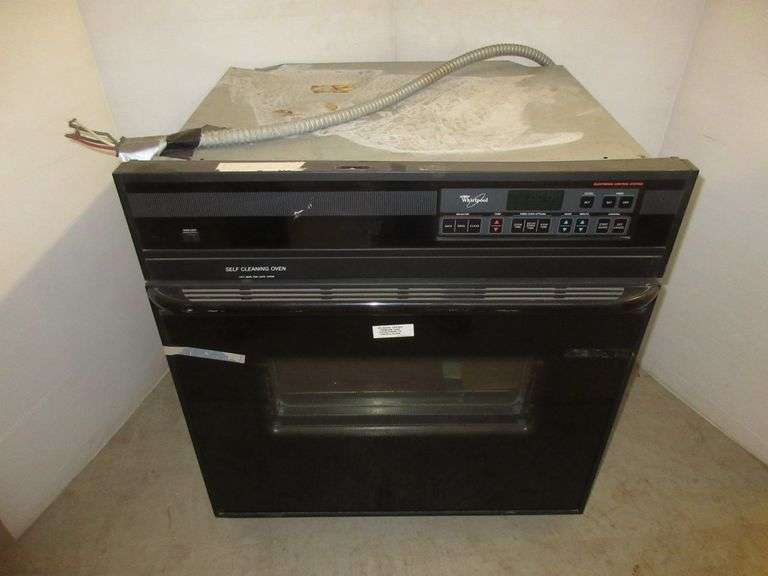 Whirlpool builtin oven, model RB826VPXB, 30"W, new, manuals inside
