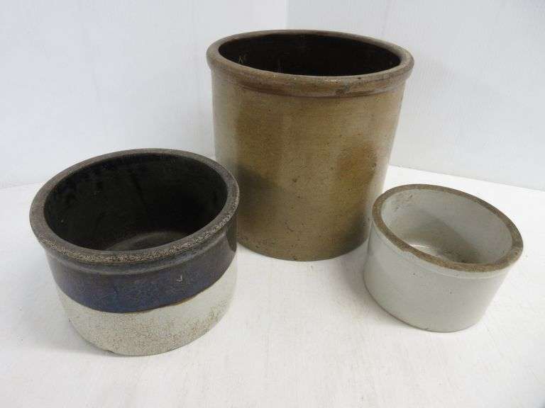 TwoGallon glazed stoneware crock, no markings; Brown and white glazed