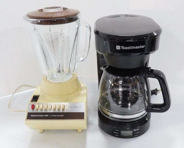 Hamilton Beach 14speed blender, works; Toastmaster coffee pot