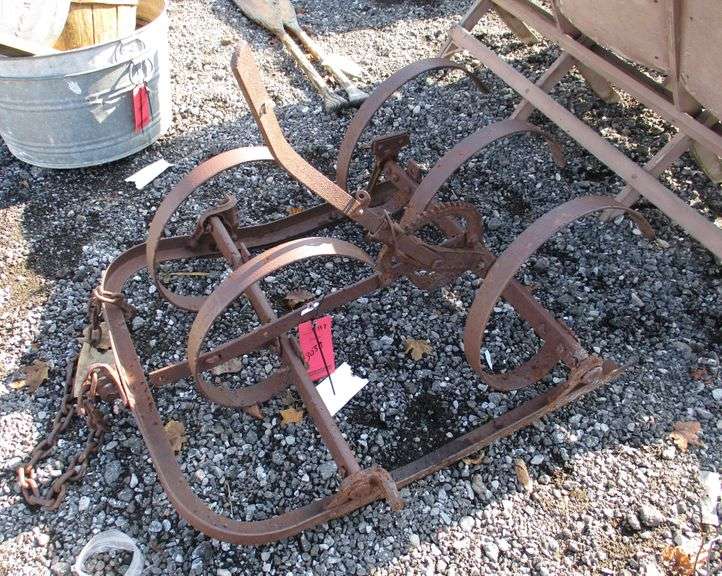 Small cultivator, drag 30"W x 36"L with tow chain to pull behind