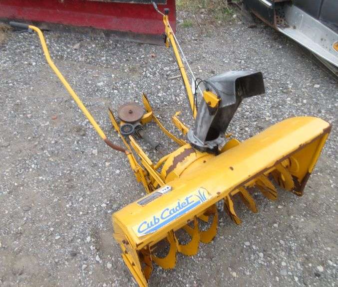 Cub Cadet 40" snow blower attachment, 2stage, 20"H, used, light wear