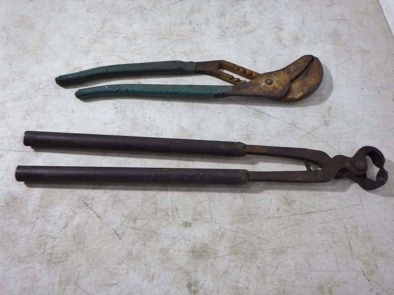 Nail Pullers, Adjustable Wrenches, Needle Nose Pliers. Location L1 Albrecht Auction Service