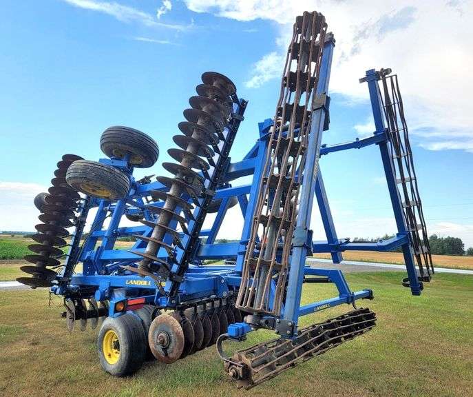 Landoll VT 26' with Rolling Basket, Both Front and Back Discs Average