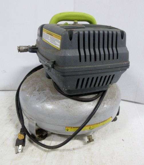 Craftsman Evolv mini air compressor, pumps up, shuts off and starts