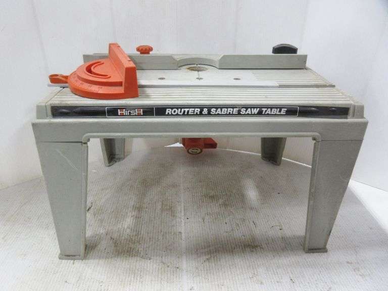 Router and sabre saw table with guide Albrecht Auction Service