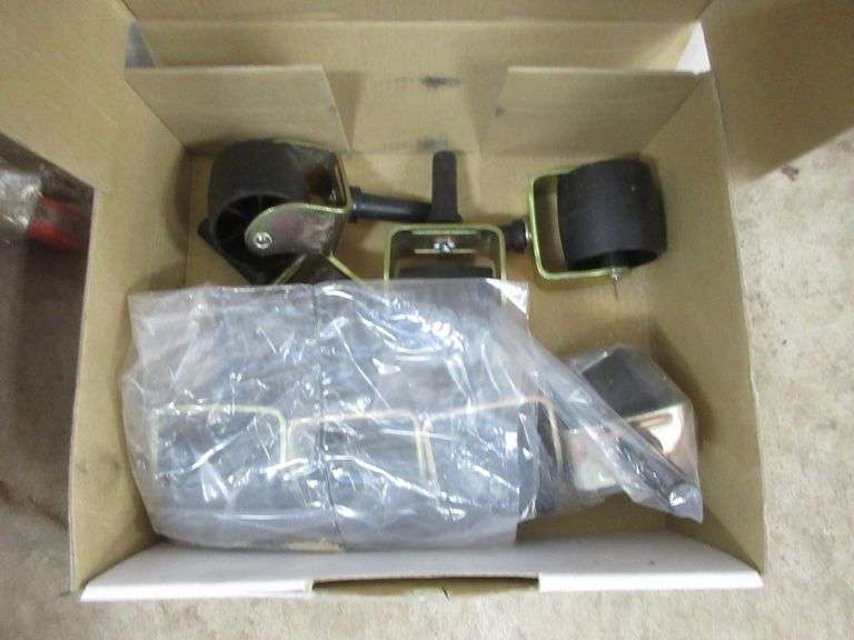 Craftsman mechanic rolling seat with (8) new wheels Albrecht Auction