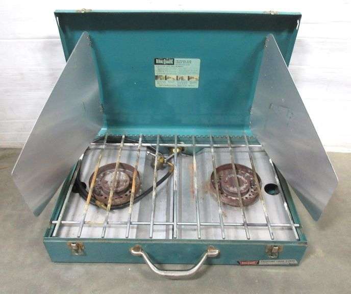 Bernzomatic propane camp stove, 21