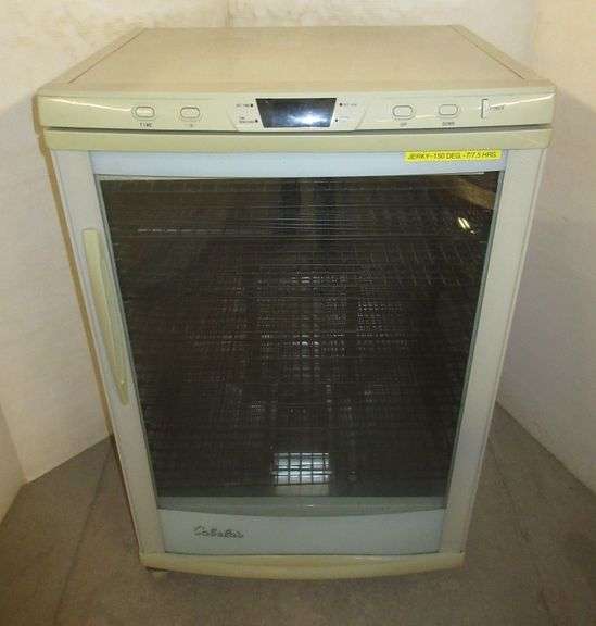 Cabela's dehydrator, 24"W Albrecht Auction Service