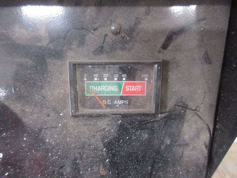 DieHard 12V manual battery charger and engine starter, works Albrecht