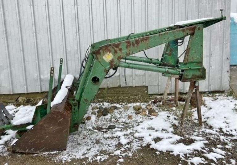 John Deere 148 Loader with Bucket and Bracket to Mount to Tractor