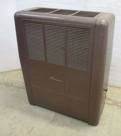 Older natural gas space heater, 3" vent, 22"W x 10"D x 27"H, used