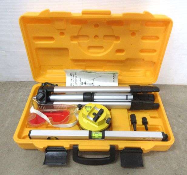 Johnson laser level kit, model 91001400909, case 19"W x 5"D x 10"H, like new Albrecht