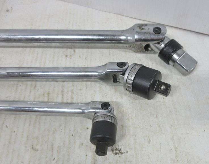 (3) Pittsburgh ratcheting breaker bars Albrecht Auction Service