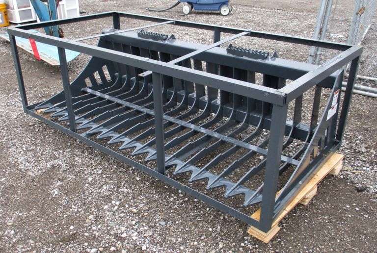 72" Skid steer skeleton bucket, model TMGSB72, new Albrecht Auction