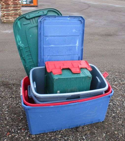 (5) Plastic totes with lids, largest 50gallons, rough Albrecht
