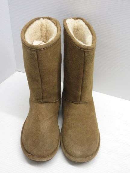 bearpaw lace up womens boots