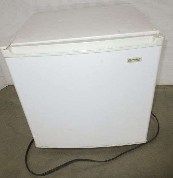 Sears 1.7 cu. ft. minirefrigerator, single door, white in color, plugged in and stayed cold, 18