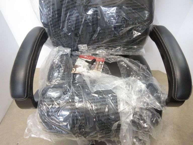 LaZBoy Bradley Bonded Leather Executive Chair, Model No. 46089, 225