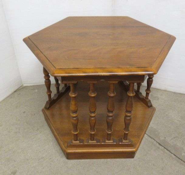 Ethan Allen end table, 24"W x 28"D x 21"H, shows some surface scratches