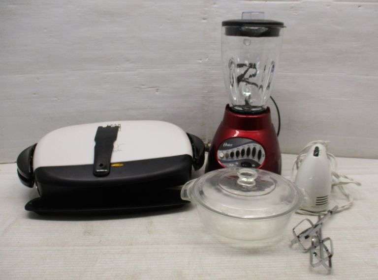 Large Foreman grill, Oster blender with heavy glass pitcher, and