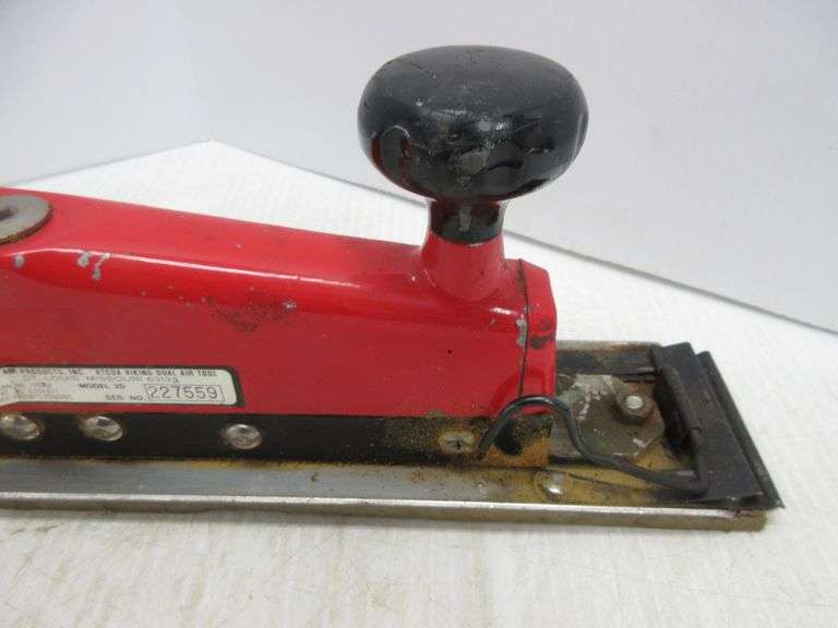 Allan Air Co. Atcoa viking dual air tool, model 2D sander, works well