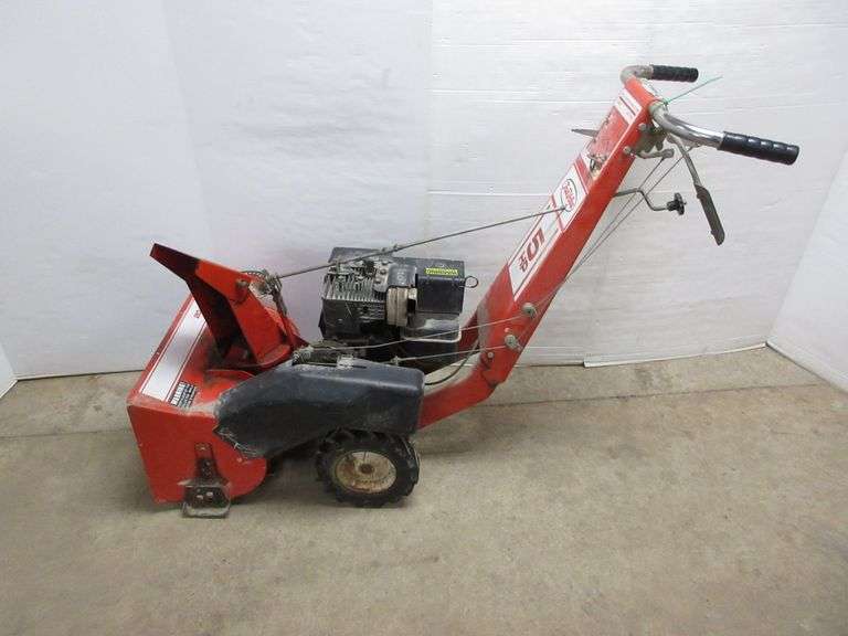 True Value snow blower, in great, running condition Albrecht Auction