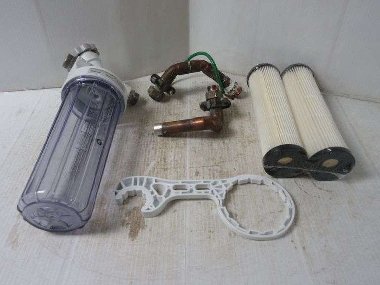GE smartwater household filtration system complete with wrench, and new
