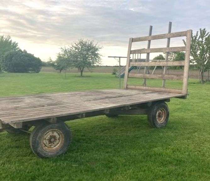 8' x 16' Flat Rack Wagon on Oliver Running Gear Albrecht Auction Service
