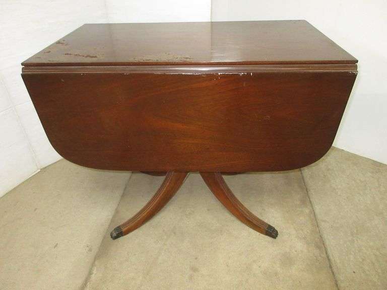 Antique claw foot drop leaf table, with leaves down, 21" x 36" x 30"H