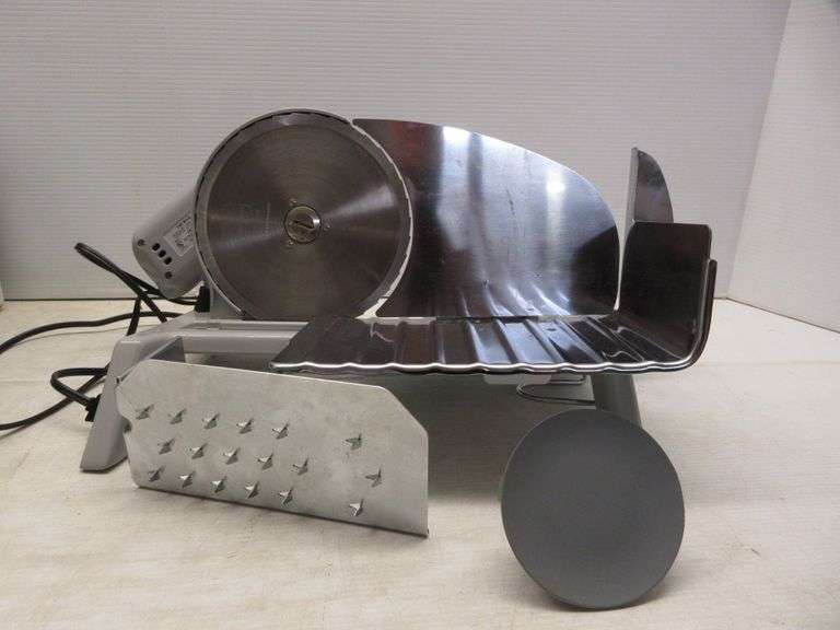 Rival electric food slicer, used, works Albrecht Auction Service