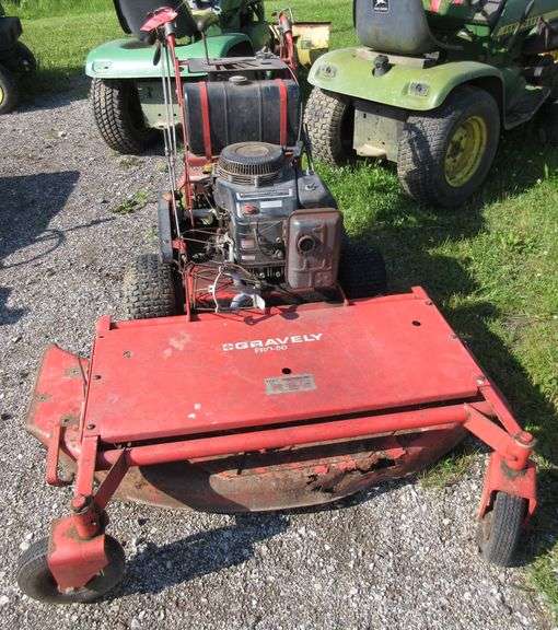 Gravely pro50, works; Walk behind mower; Electric edger; Mole trap