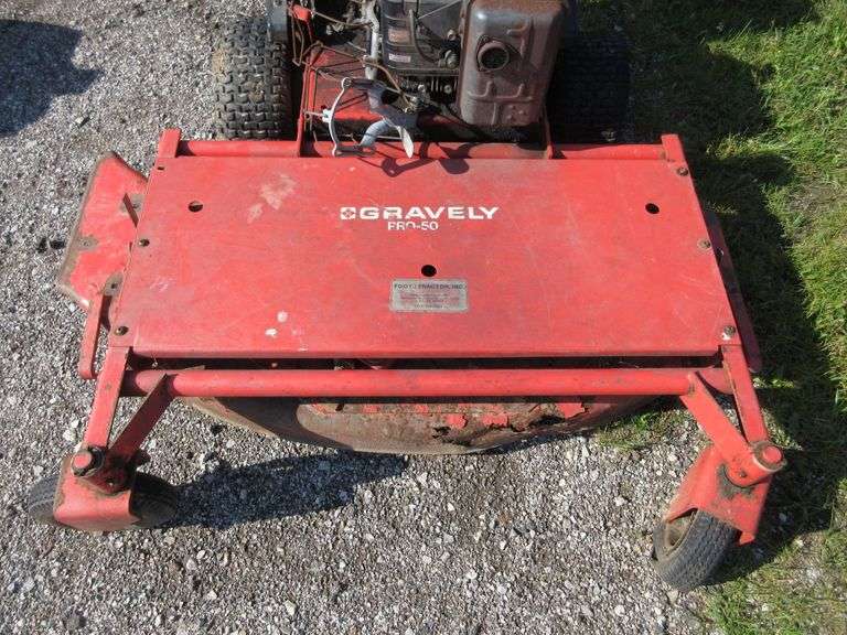 Gravely pro50, works; Walk behind mower; Electric edger; Mole trap