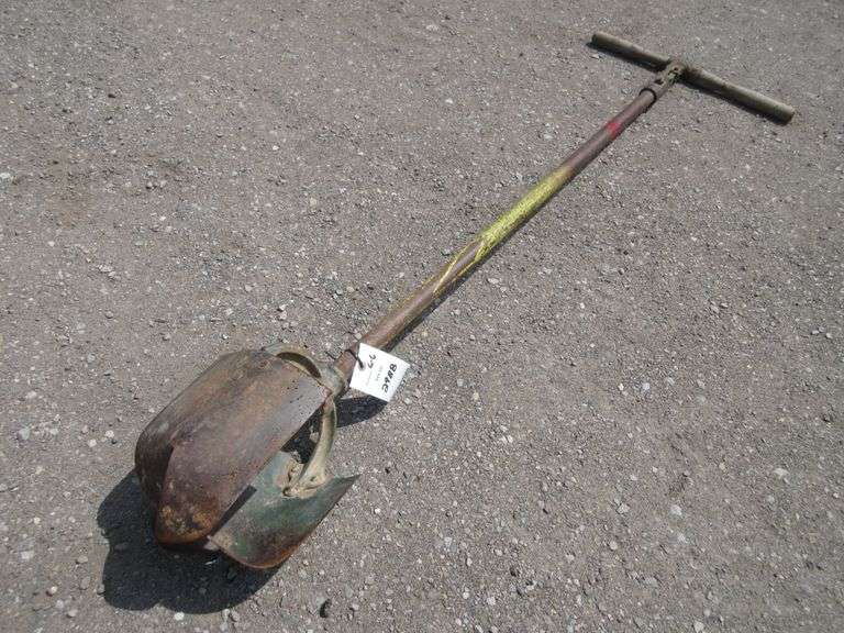Extendable post hole digger, used Albrecht Auction Service