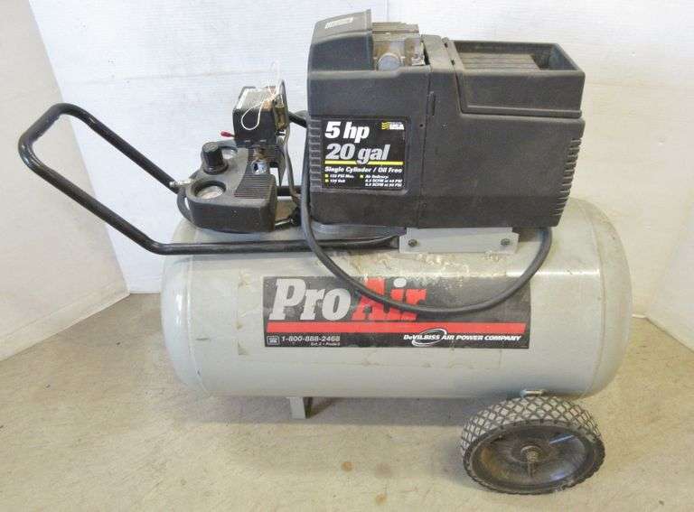 5 HP 20gallon single cylinder/oil free 125 PSI 120v Air compressor