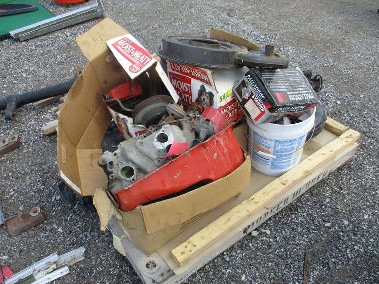 Various Chevy truck parts, used Albrecht Auction Service