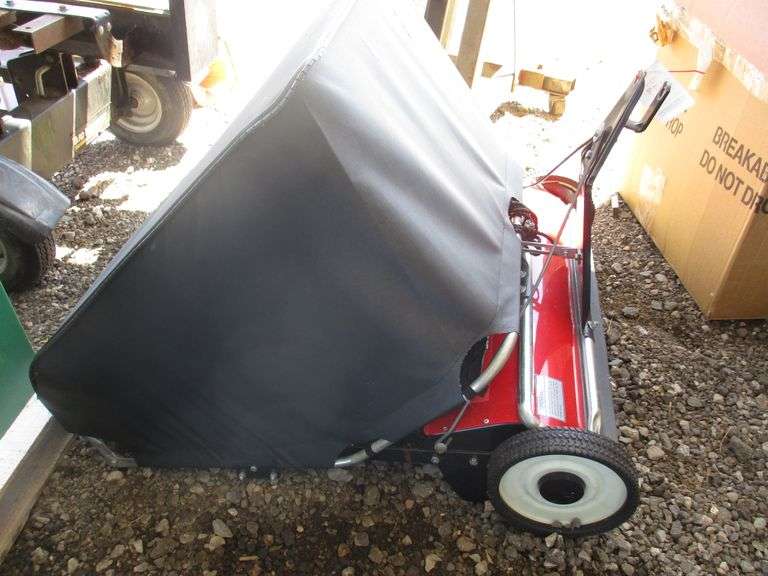 Ranch king lawn sweeper, 32", only used a couple of times, like new