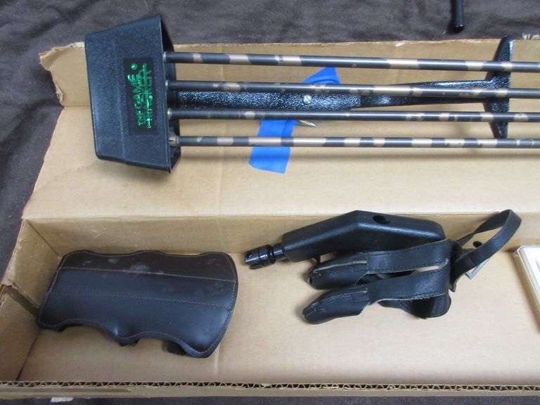 Proline Zephyr XE11 compound bow, 60 lb. draw weight, includes (4