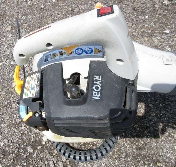 RYOBI leaf blower, model no. RY09050, 26CC, can't get started