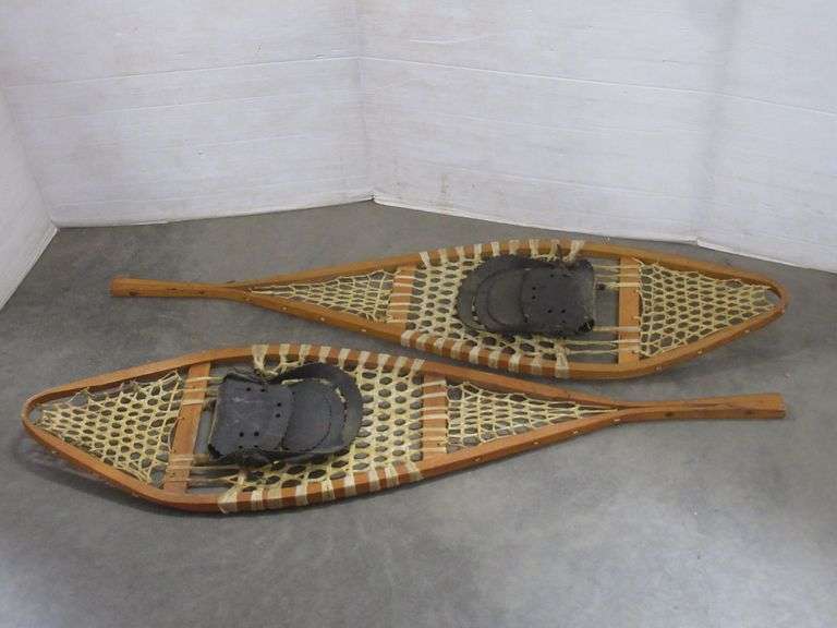 (2) Snow shoes, 48"L, good Albrecht Auction Service