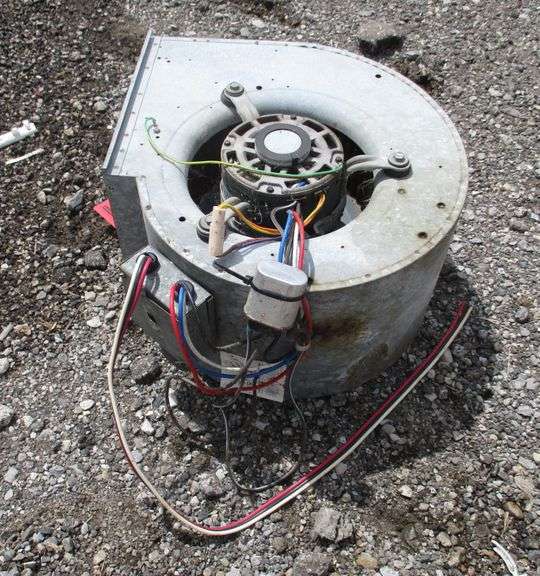 Furnace blower, 10" x 17" x 18", has a strong odor Albrecht Auction