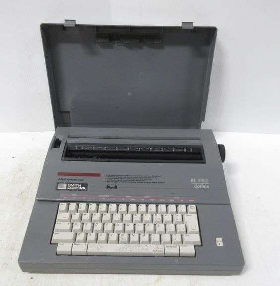 Smith Corona electric typewriter, used, works Albrecht Auction Service
