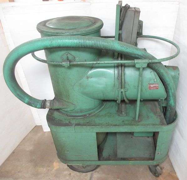 Spencer vacuum cleaner, Model No. P138BD, 30 HP, 230/460V Albrecht