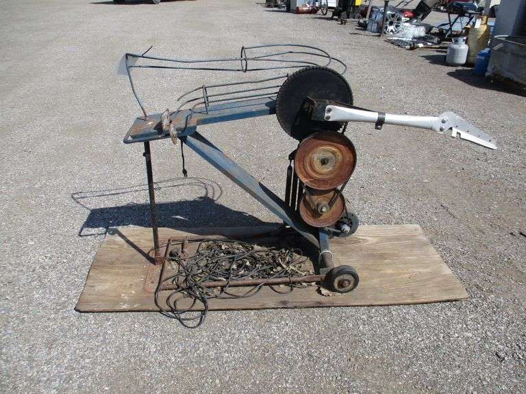 Antique dudley automatic pitching machine, used, works, model champ