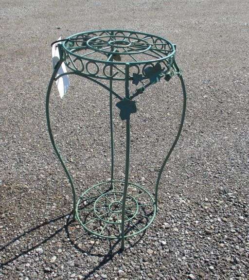 Green metal plant stand, 10"Across x 22"H, nice Albrecht Auction Service