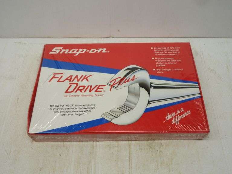 SnapOn flank drive plus combination wrench set, NIB, sealed, 11piece SAE, 3/8" to 1" wrenches