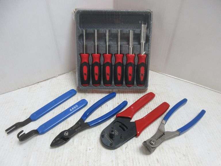 SnapOn SGDTT106 6piece Deutsch terminal release tool set with red