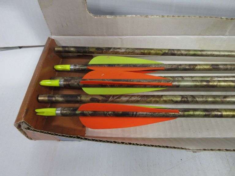 Easton 2315 aluminum hunting arrows, half dozen, XX75, inserts included