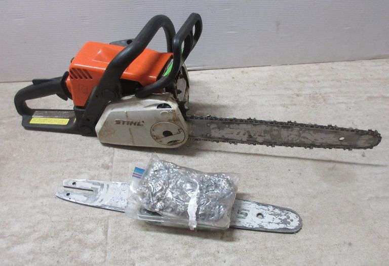 STIHL MS180C 16" chainsaw starts and runs with no known issues at all