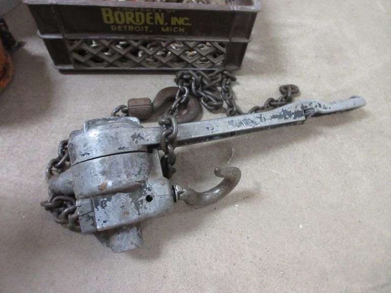 (4) Chain fall comealongs Albrecht Auction Service