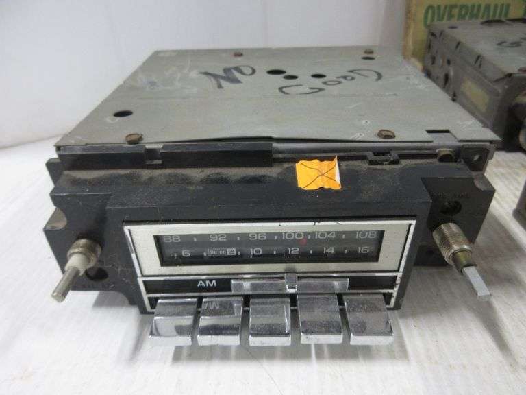 (4) Old car radios with one manual Albrecht Auction Service